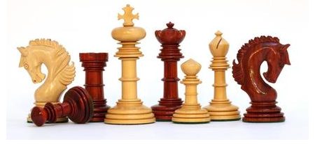 Representação do xadrez vivo em Vitória - Jávea.com